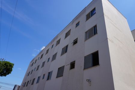 Apartamento para alugar com 45m², 2 quartos e 1 vagaFachada