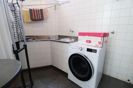 Casa para alugar com 360m², 3 quartos e 4 vagasÁrea de Serviço