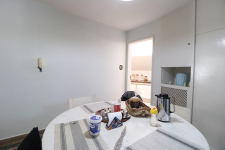 Casa para alugar com 360m², 3 quartos e 4 vagasCozinha