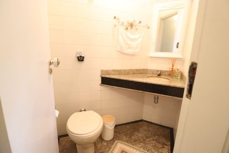 Casa para alugar com 360m², 3 quartos e 4 vagasLavabo