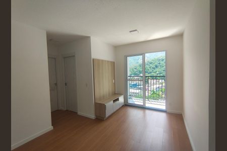 Sala de apartamento para alugar com 2 quartos, 45m² em Jacarepaguá, Rio de Janeiro