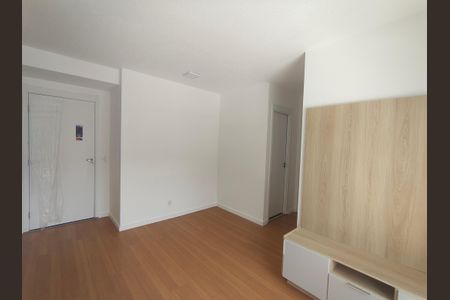 Sala de apartamento para alugar com 2 quartos, 45m² em Jacarepaguá, Rio de Janeiro