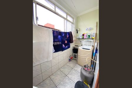 Apartamento para alugar com 57m², 2 quartos e 1 vagaÁrea de Serviço