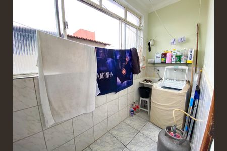 Área de Serviço de apartamento para alugar com 2 quartos, 57m² em Novo Eldorado, Contagem