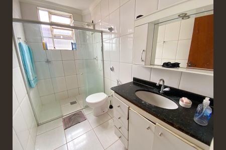 Apartamento para alugar com 57m², 2 quartos e 1 vagaBanheiro