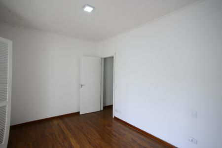 Casa à venda com 2 quartos, 200m² em Vila Mariana, São Paulo