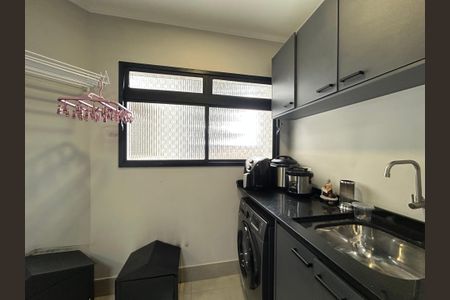 Apartamento à venda com 62m², 2 quartos e 1 vaga Apartamento à venda com 62m², 2 quartos e 1 vagaÁrea de Serviço
