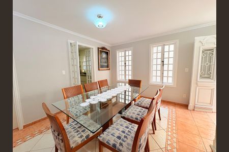Casa à venda com 200m², 3 quartos e 2 vagasSala de Jantar