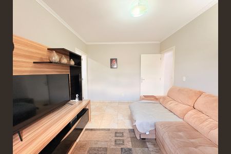 Casa à venda com 200m², 3 quartos e 2 vagasSala