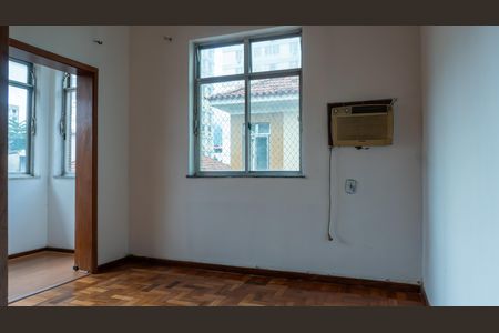 Apartamento à venda com 78m², 3 quartos e sem vaga