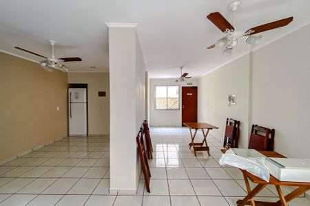 Apartamento para alugar com 80m², 2 quartos e 1 vagaÁrea comum - Salão de festas
