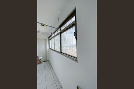 Apartamento para alugar com 80m², 2 quartos e 1 vagaÁrea de Serviço