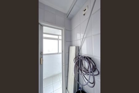 Apartamento para alugar com 80m², 2 quartos e 1 vagaBanheiro de serviço