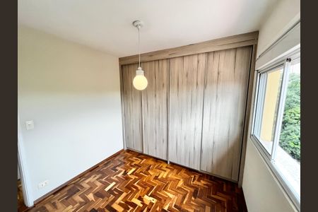 Casa à venda com 140m², 3 quartos e 2 vagas Casa à venda com 140m², 3 quartos e 2 vagasQuarto 1