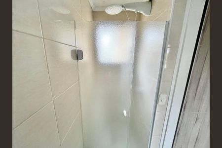 Casa à venda com 140m², 3 quartos e 2 vagas Casa à venda com 140m², 3 quartos e 2 vagasBanheiro da Suíte