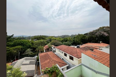 Casa à venda com 140m², 3 quartos e 2 vagas Casa à venda com 140m², 3 quartos e 2 vagasVista
