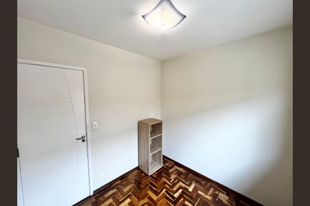 Casa à venda com 140m², 3 quartos e 2 vagas Casa à venda com 140m², 3 quartos e 2 vagasQuarto 2
