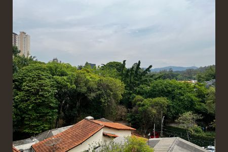 Casa à venda com 140m², 3 quartos e 2 vagas Casa à venda com 140m², 3 quartos e 2 vagasVista