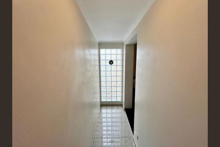 Casa à venda com 140m², 3 quartos e 2 vagas Casa à venda com 140m², 3 quartos e 2 vagasEntrada