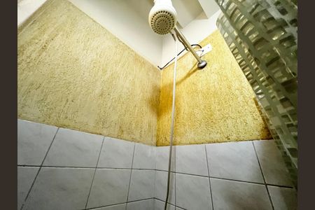 Casa à venda com 140m², 3 quartos e 2 vagas Casa à venda com 140m², 3 quartos e 2 vagasBanheiro 2