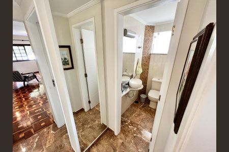 Casa à venda com 140m², 3 quartos e 2 vagas Casa à venda com 140m², 3 quartos e 2 vagasCopa