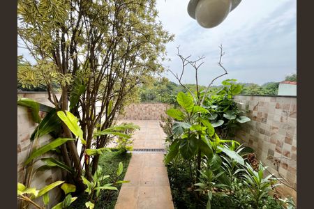 Casa à venda com 140m², 3 quartos e 2 vagas Casa à venda com 140m², 3 quartos e 2 vagasVaranda da Sala 2