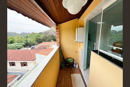 Casa à venda com 140m², 3 quartos e 2 vagas Casa à venda com 140m², 3 quartos e 2 vagasÁrea de Serviço