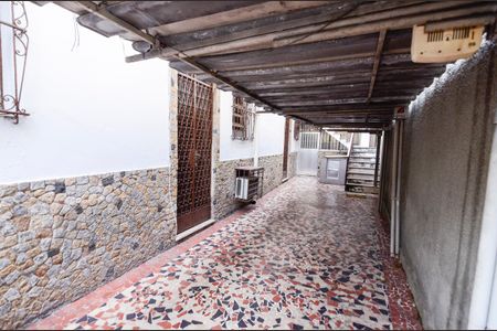 Casa à venda com 229m², 5 quartos e 3 vagasGaragem