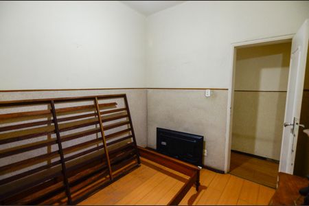 Casa à venda com 229m², 5 quartos e 3 vagasQuarto 5