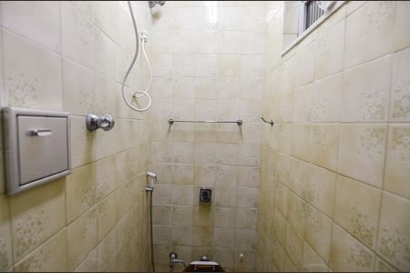 Casa à venda com 229m², 5 quartos e 3 vagasBanheiro de Serviço