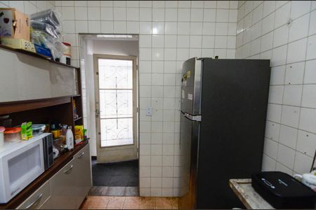 Casa à venda com 229m², 5 quartos e 3 vagasCozinha 1