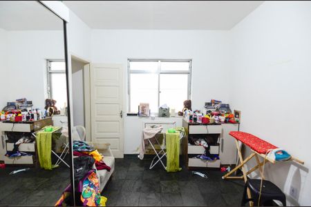 Casa à venda com 229m², 5 quartos e 3 vagasQuarto 1