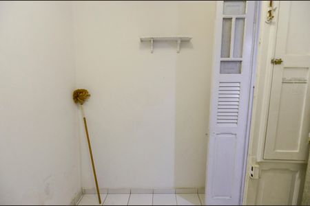 Casa à venda com 229m², 5 quartos e 3 vagasQuarto de Serviço