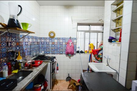 Casa à venda com 229m², 5 quartos e 3 vagasCozinha 1