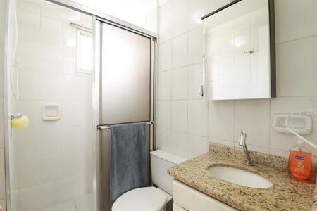 Apartamento à venda com 75m², 3 quartos e 1 vaga Apartamento à venda com 75m², 3 quartos e 1 vagaBanheiro da Suíte