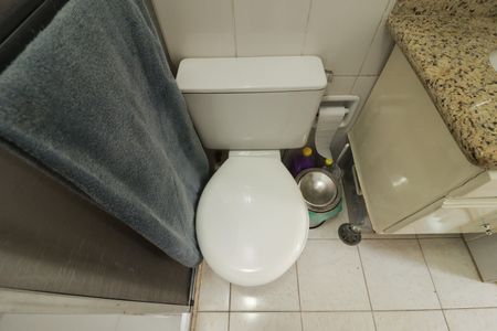 Apartamento à venda com 75m², 3 quartos e 1 vaga Apartamento à venda com 75m², 3 quartos e 1 vagaBanheiro da Suíte