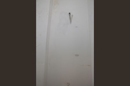 Apartamento à venda com 82m², 2 quartos e sem vagaBanheiro de serviço