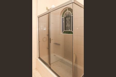 Apartamento à venda com 82m², 2 quartos e sem vagaBanheiro