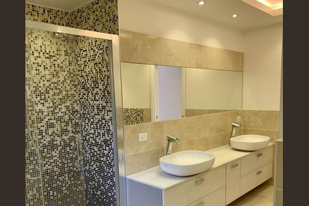 Casa à venda com 1042m², 4 quartos e 3 vagasBanheiro 2