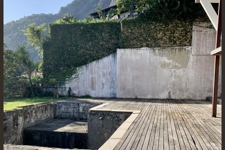 Casa à venda com 1042m², 4 quartos e 3 vagasVaranda