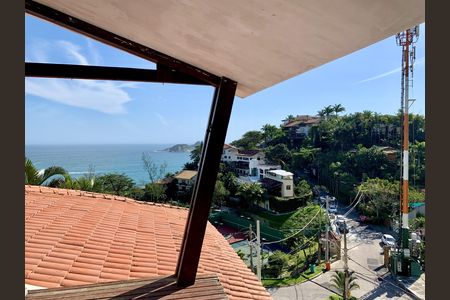 Casa à venda com 1042m², 4 quartos e 3 vagasVista