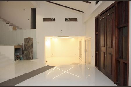 Casa à venda com 1042m², 4 quartos e 3 vagasHall de Entrada