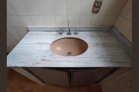 Apartamento à venda com 400m², 1 quarto e sem vaga Apartamento à venda com 400m², 1 quarto e sem vagaBanheiro Social