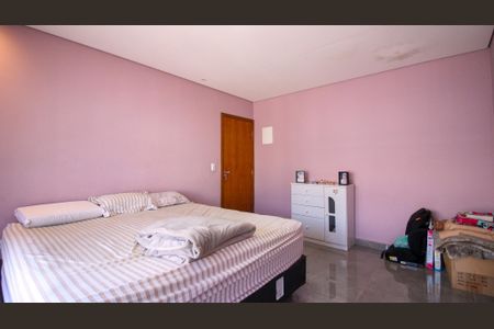 Casa à venda com 161m², 3 quartos e 2 vagas