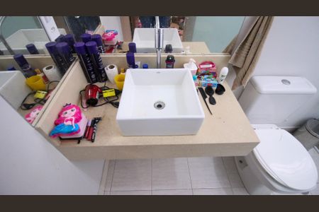 Casa à venda com 161m², 3 quartos e 2 vagas