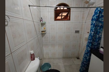 Casa à venda com 210m², 4 quartos e 1 vagaBanheiro Suite