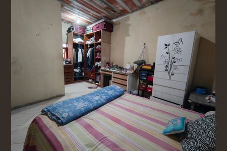 Casa à venda com 210m², 4 quartos e 1 vagaQuarto 1 - Suite