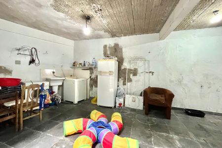 Casa à venda com 200m², 3 quartos e 4 vagas Casa à venda com 200m², 3 quartos e 4 vagasÁrea de Serviço