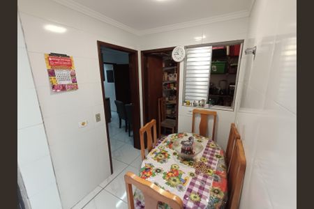 Casa à venda com 140m², 3 quartos e 2 vagasSala de jantar