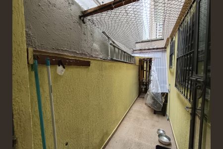 Casa à venda com 140m², 3 quartos e 2 vagasÁrea de circulação
